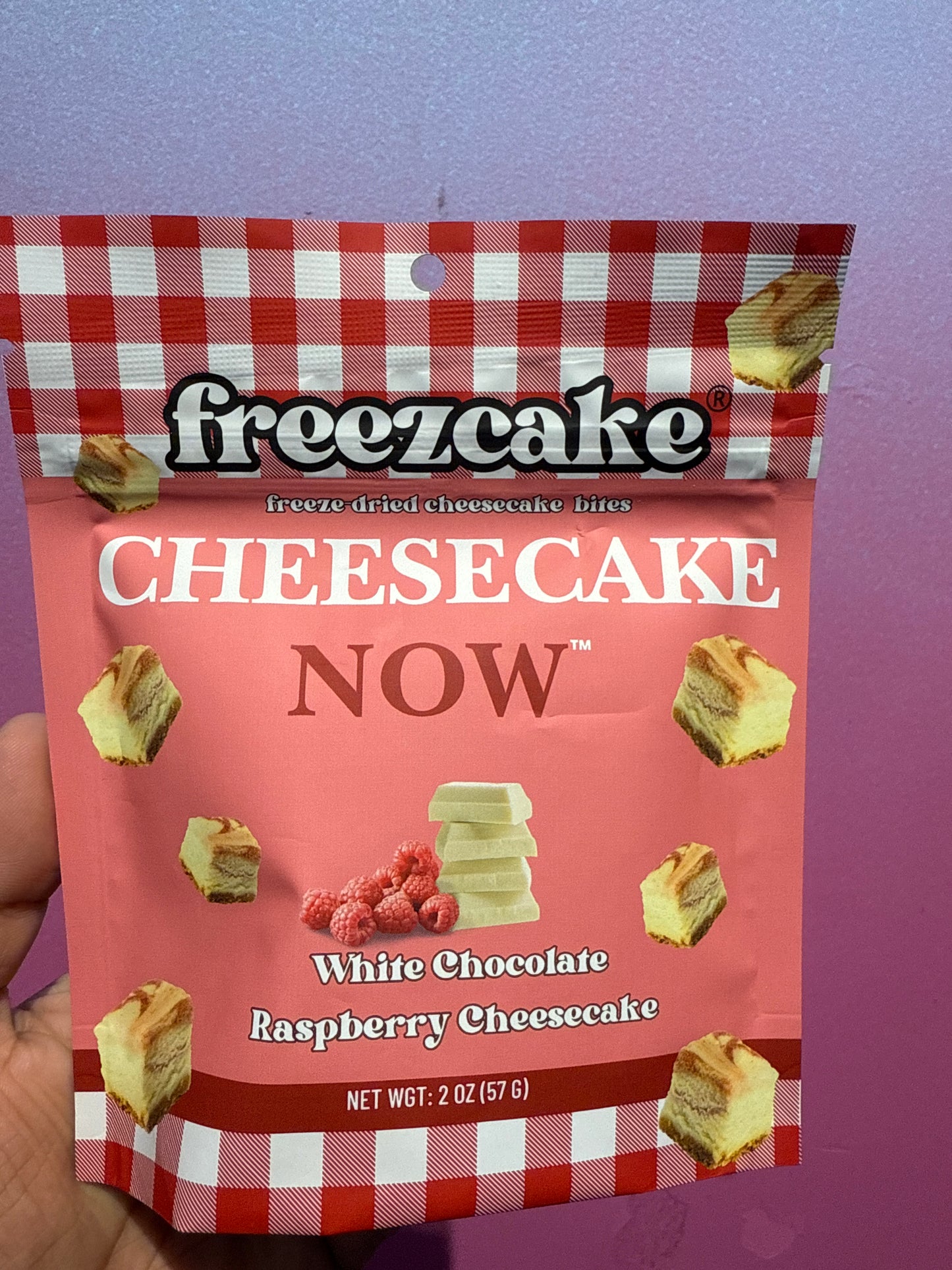 FREEZE DRIED WHITE CHOCOLATE RASPBERRY CHEESECAKE CHEESECAKE BITES, FREEZECAKE