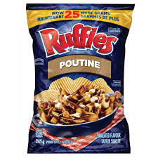 Ruffles Poutine flavored potato chips, a Canadian